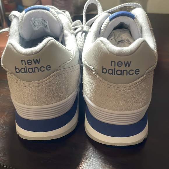 New balance never worn brand new size 8 half women’s - Picture 3 of 6